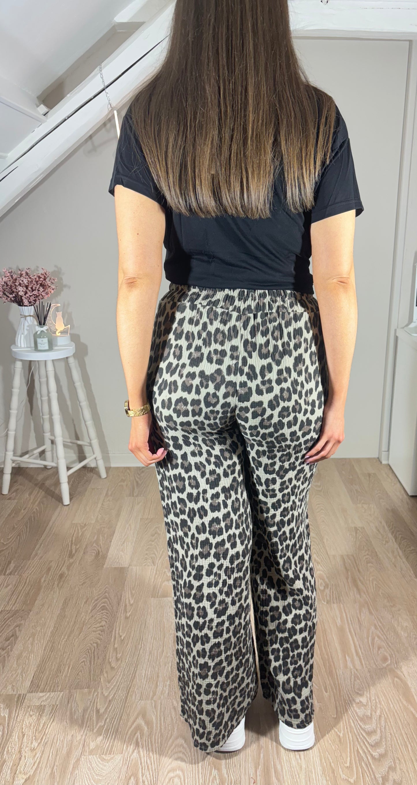 Pantalon léopard en gaze de coton