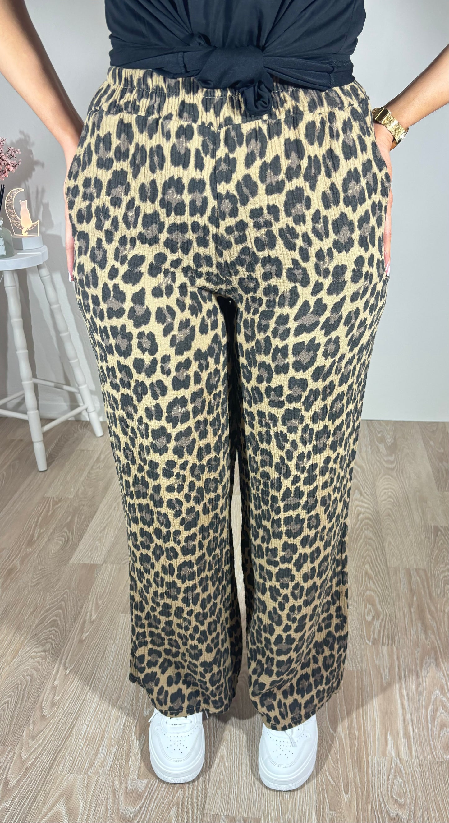 Pantalon léopard en gaze de coton