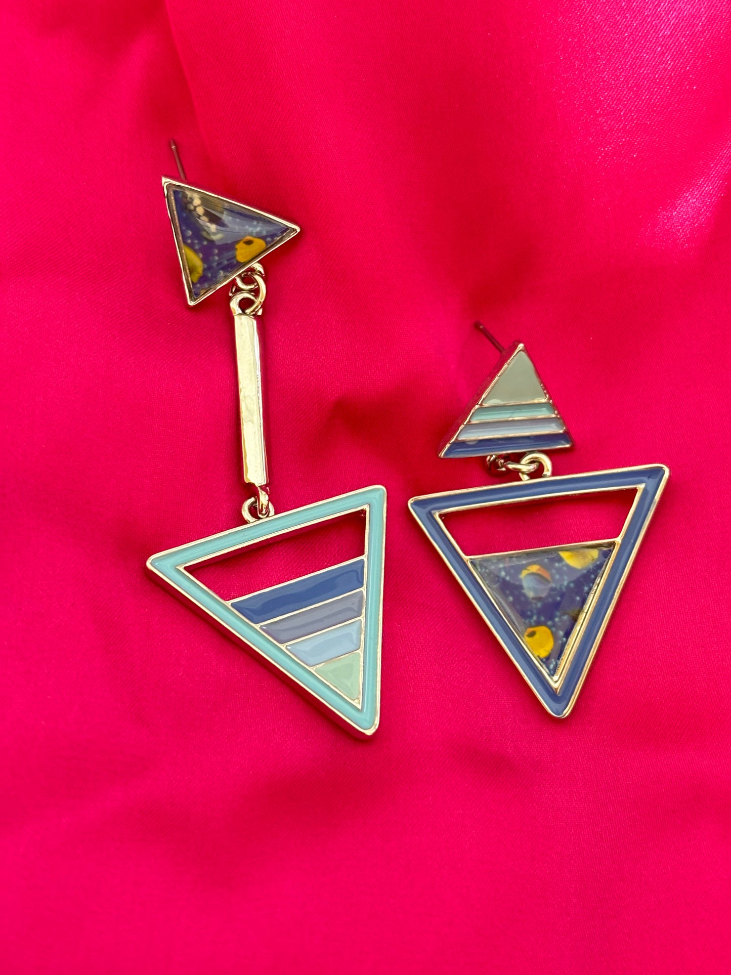 Triangles bleus