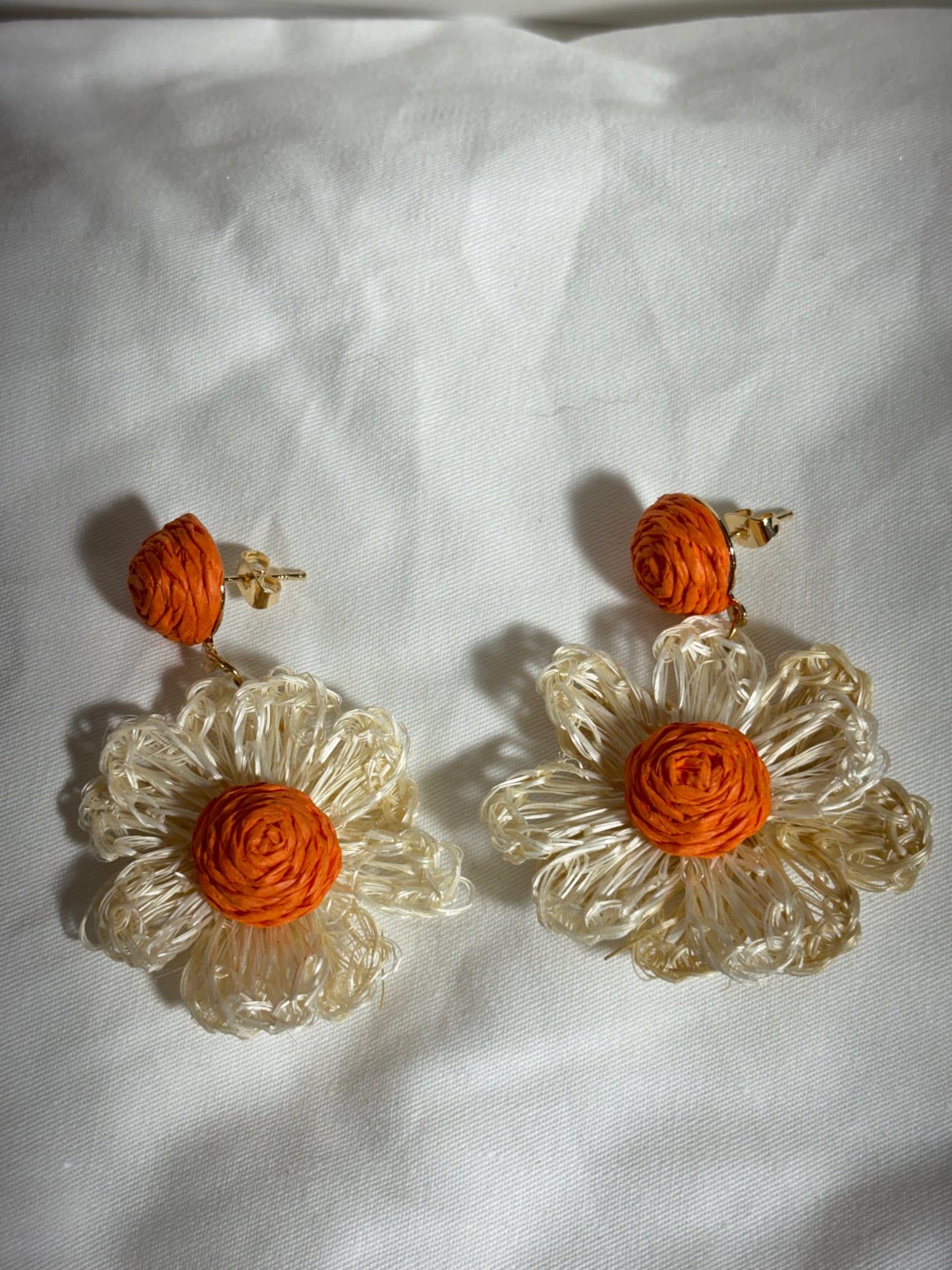 Fleurs raphia orange